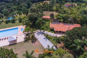 Refúgio de montanha com lazer completo em Atibaia